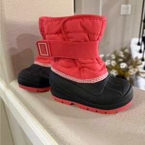 NWOT Toddler Pink & Black Winter Boots - Size 6